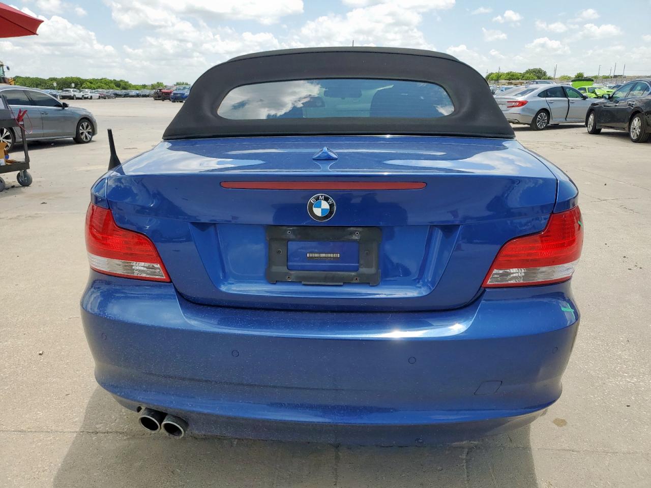 2008 BMW 128 I VIN: WBAUL73558VE88790 Lot: 64475705