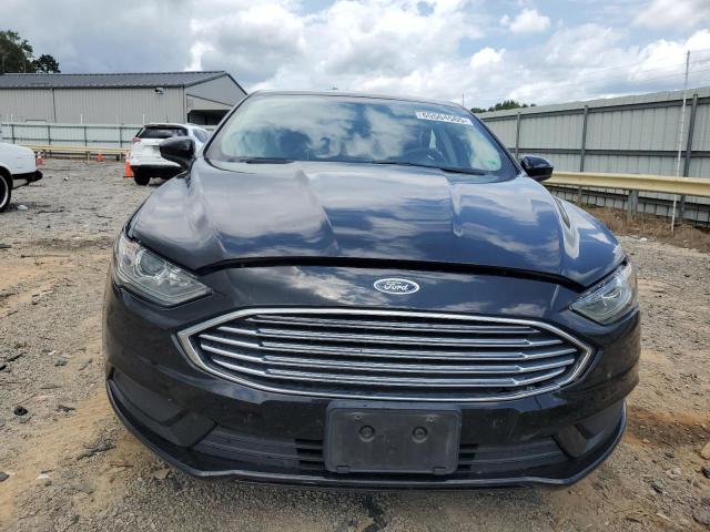  FORD FUSION 2017 Czarny
