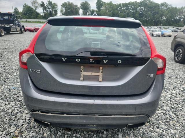  VOLVO V60 2017 Szary
