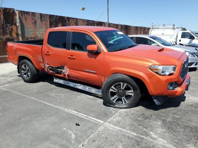  TOYOTA TACOMA 2018 Оранжевый