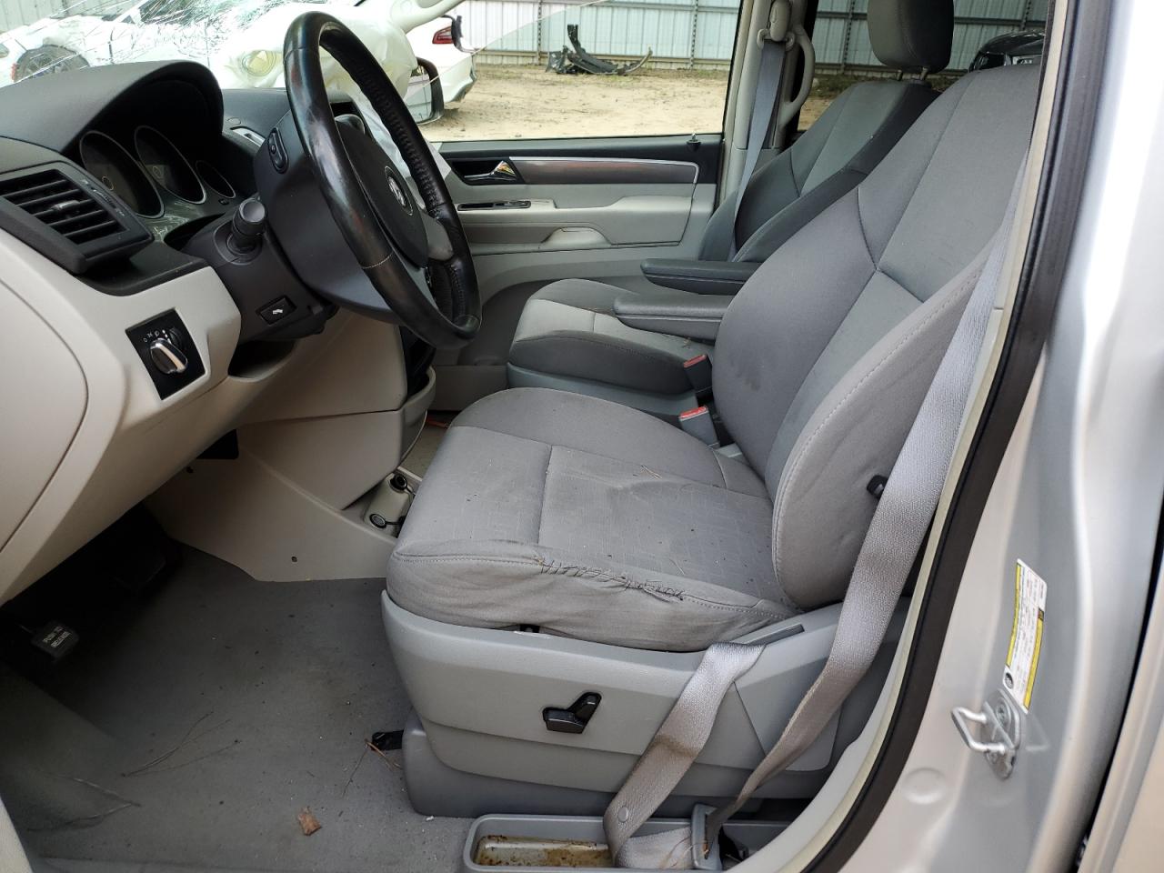 2009 Volkswagen Routan Se VIN: 2V8HW341X9R501667 Lot: 63838015