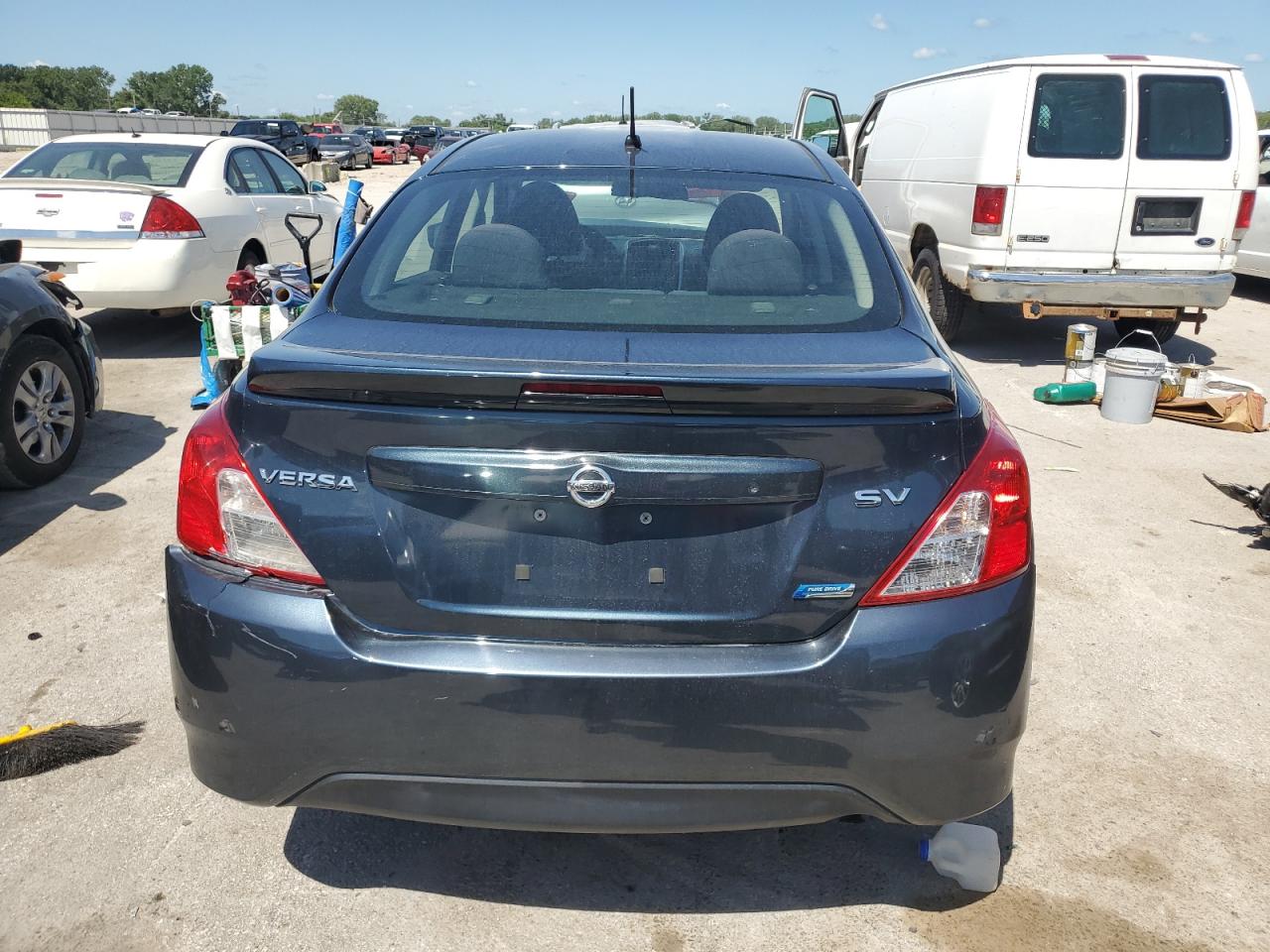 2016 Nissan Versa S VIN: 3N1CN7AP2GL885014 Lot: 64091375