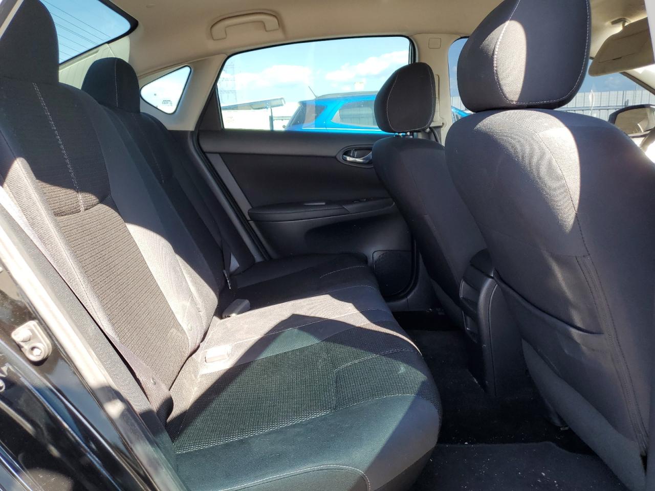 2017 Nissan Sentra S VIN: 3N1AB7APXHY409789 Lot: 63263835