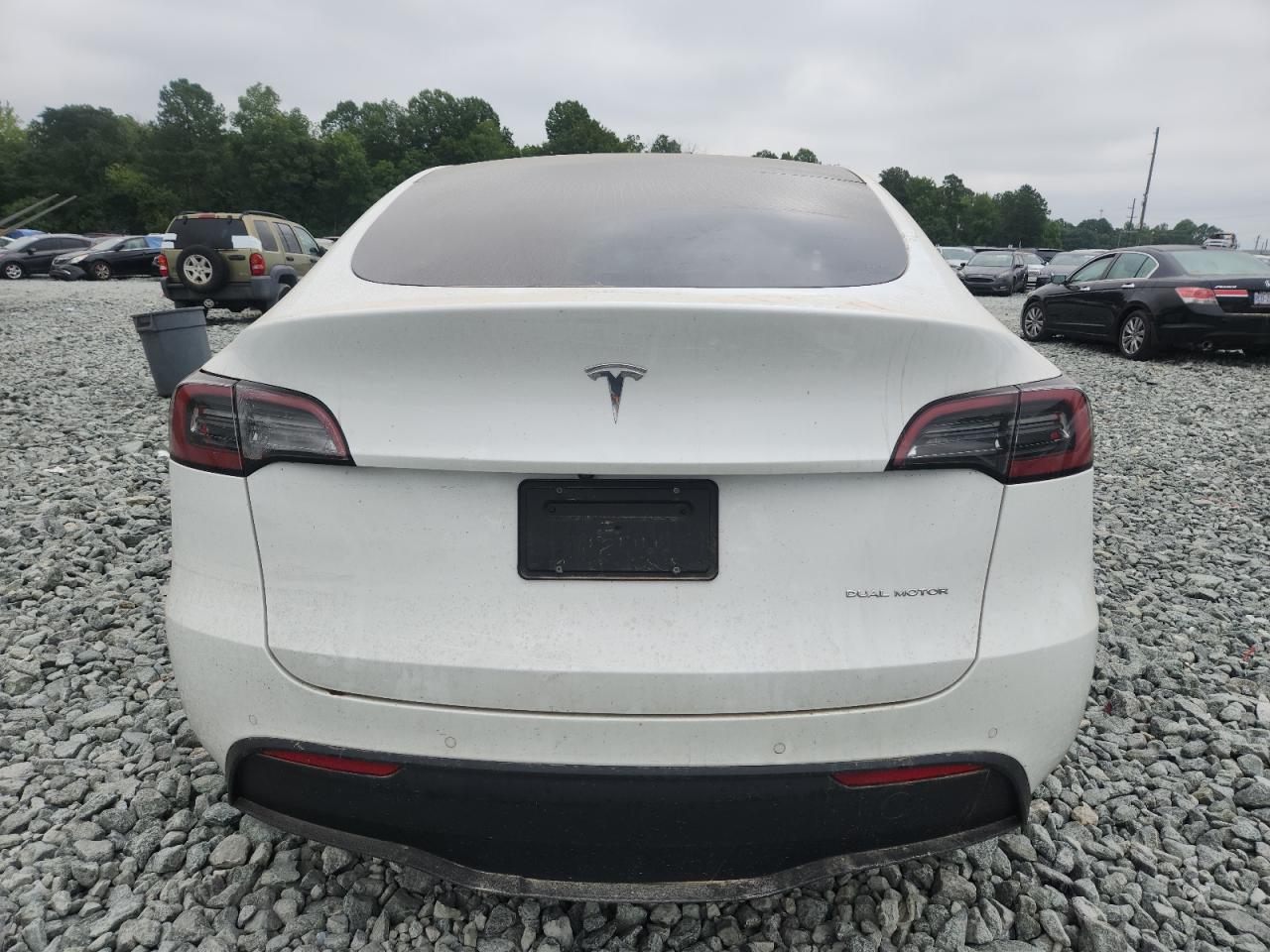 2022 Tesla Model Y VIN: 7SAYGDEE5NF395315 Lot: 64172075