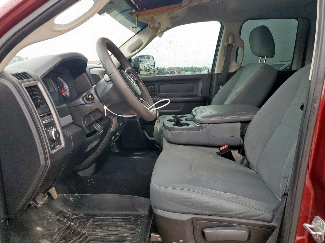2019 Ram 1500 Classic Tradesman VIN: 1C6RR6FG3KS628038 Lot: 63520945