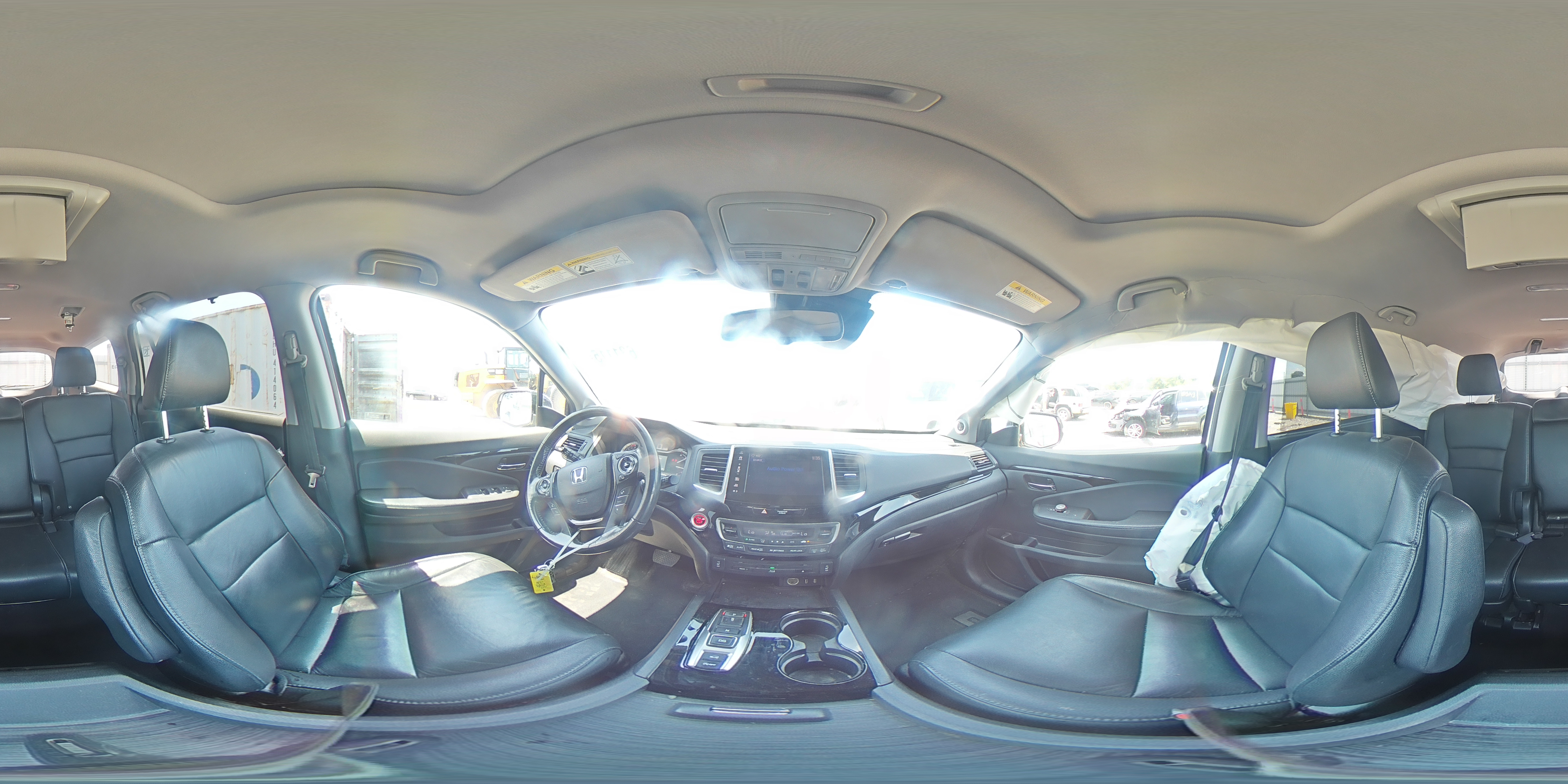 2017 Honda Pilot Touring VIN: 5FNYF6H92HB029990 Lot: 65631115