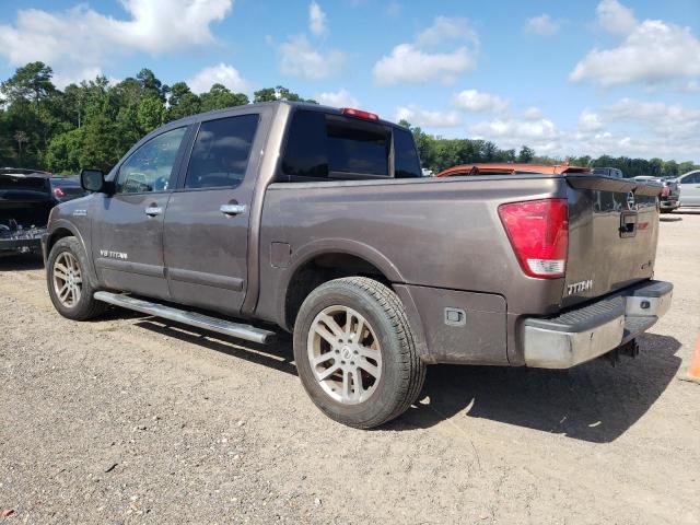 Pickups NISSAN TITAN 2015 Gray