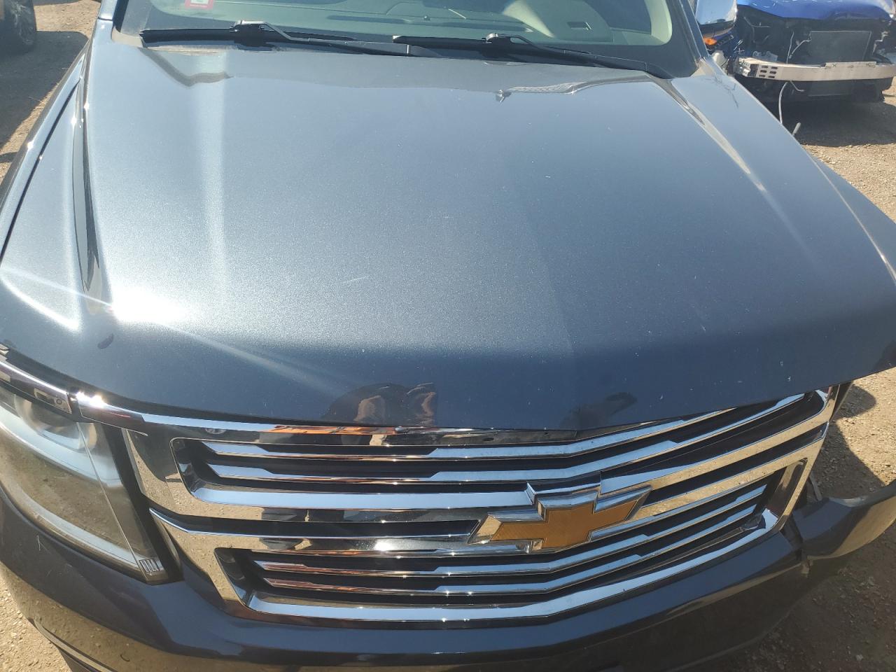 2019 Chevrolet Tahoe K1500 Premier VIN: 1GNSKCKCXKR360927 Lot: 64022375