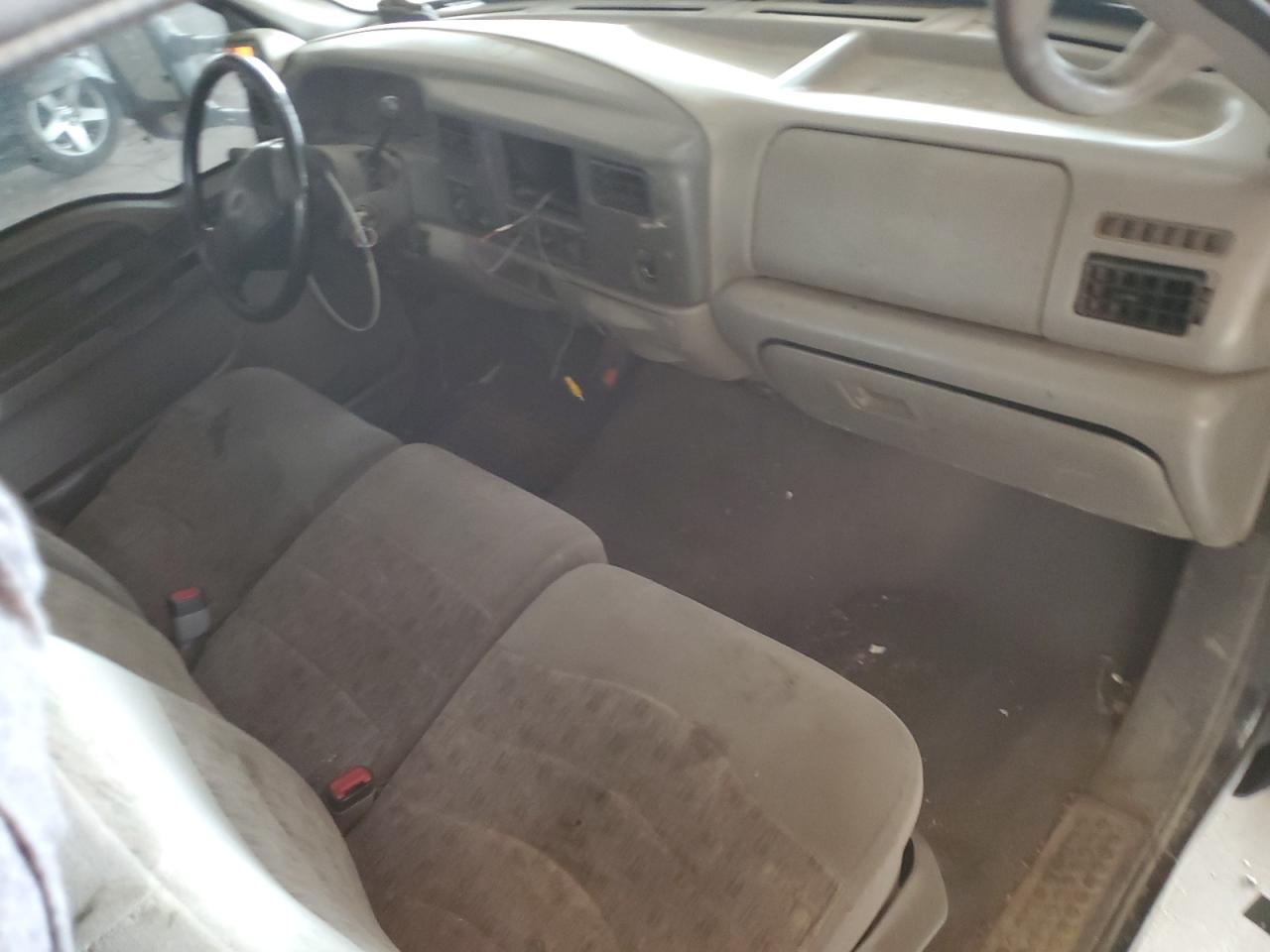 1999 Ford F250 Super Duty VIN: 1FTNF21F0XEA06235 Lot: 65437075