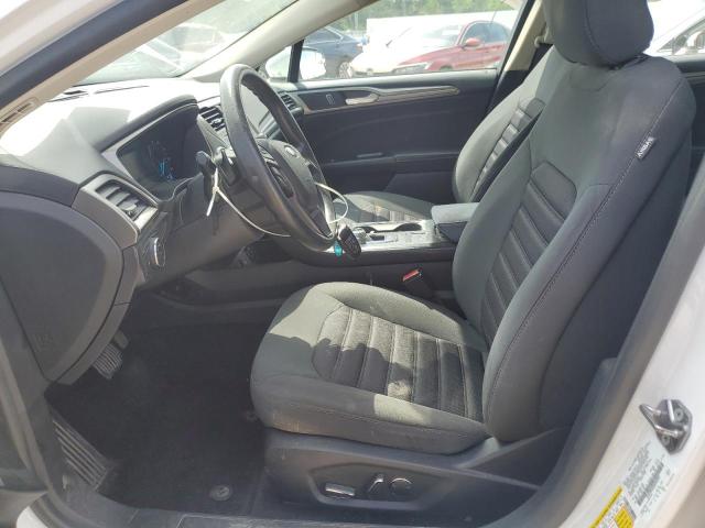  FORD FUSION 2017 Biały