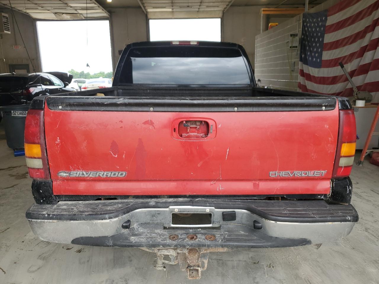 2001 Chevrolet Silverado K2500 Heavy Duty VIN: 1GCHK29U21E258040 Lot: 64043465
