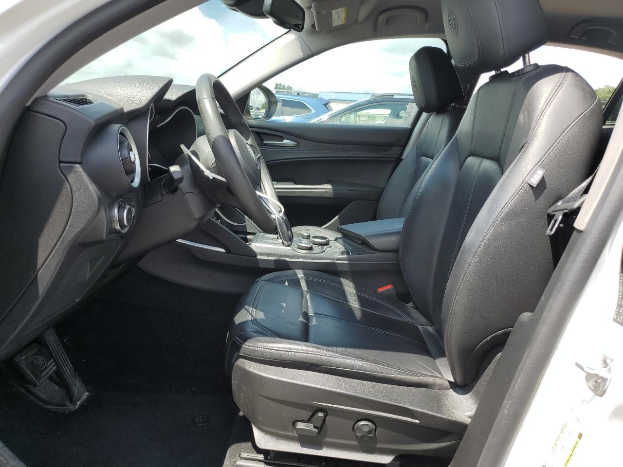 2019 Alfa Romeo Stelvio VIN: ZASPAKAN6K7C68697 Lot: 64986125