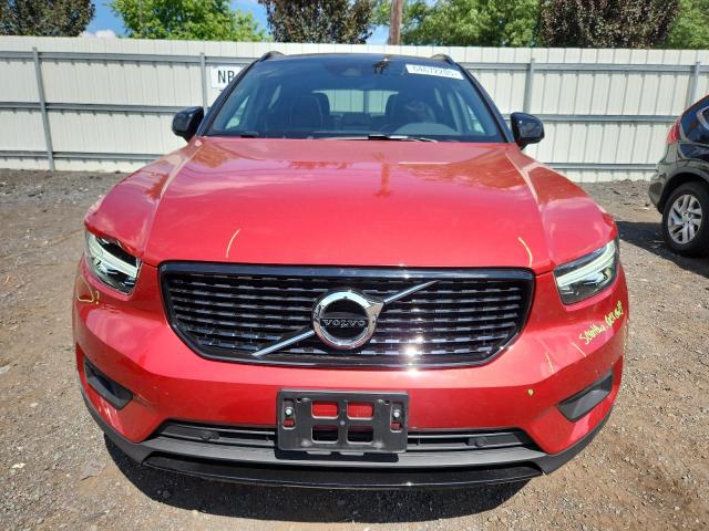  VOLVO XC40 2021 Czerwony