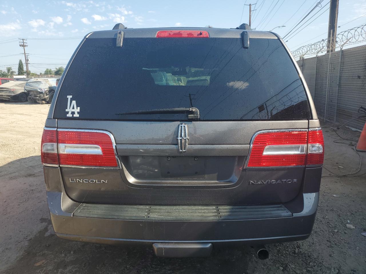 2010 Lincoln Navigator VIN: 5LMJJ2H54AEJ06221 Lot: 64885335