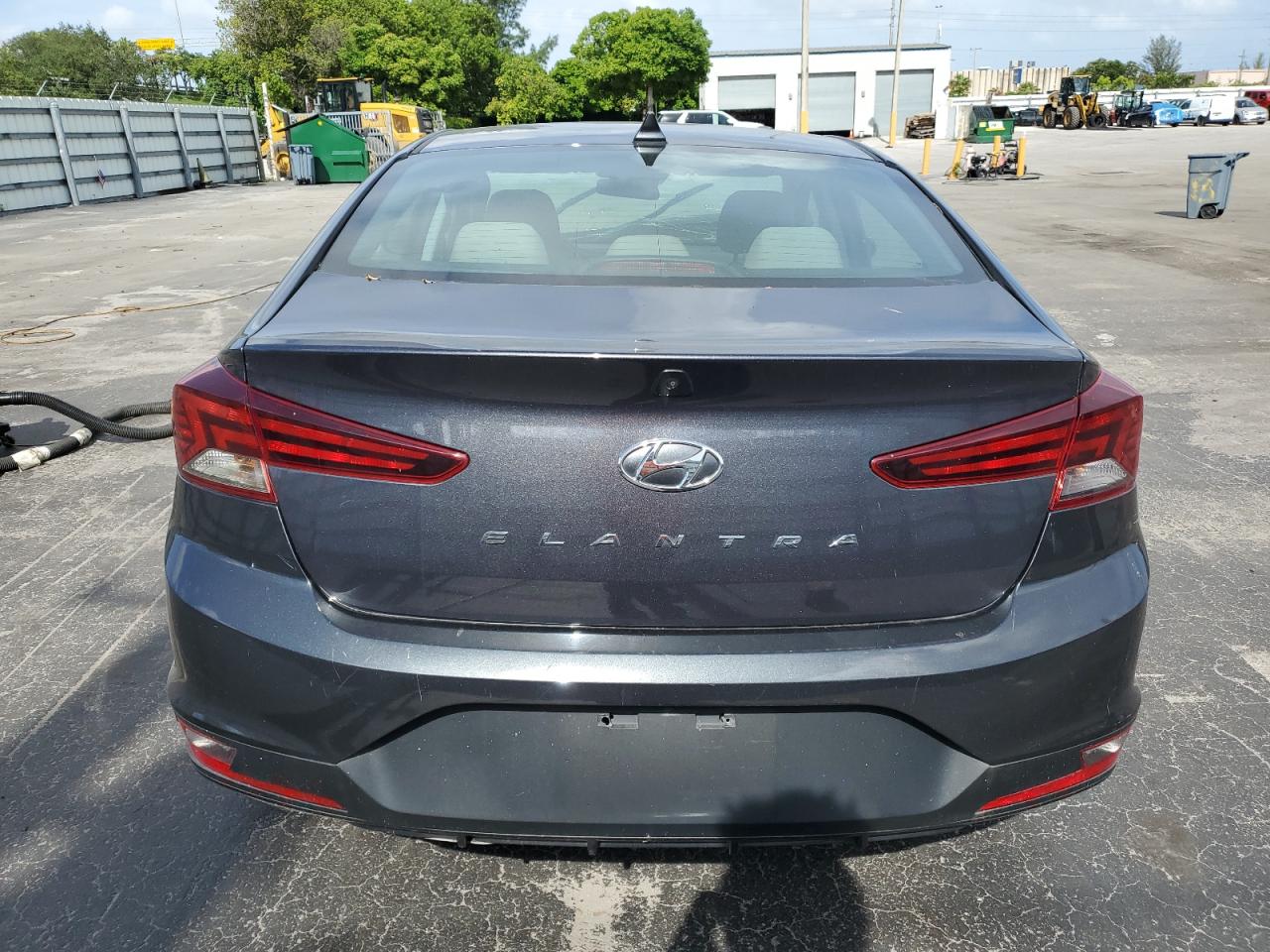 2020 Hyundai Elantra Sel VIN: 5NPD84LF8LH576671 Lot: 63780995
