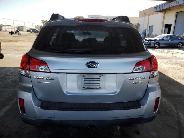  SUBARU OUTBACK 2013 Silver