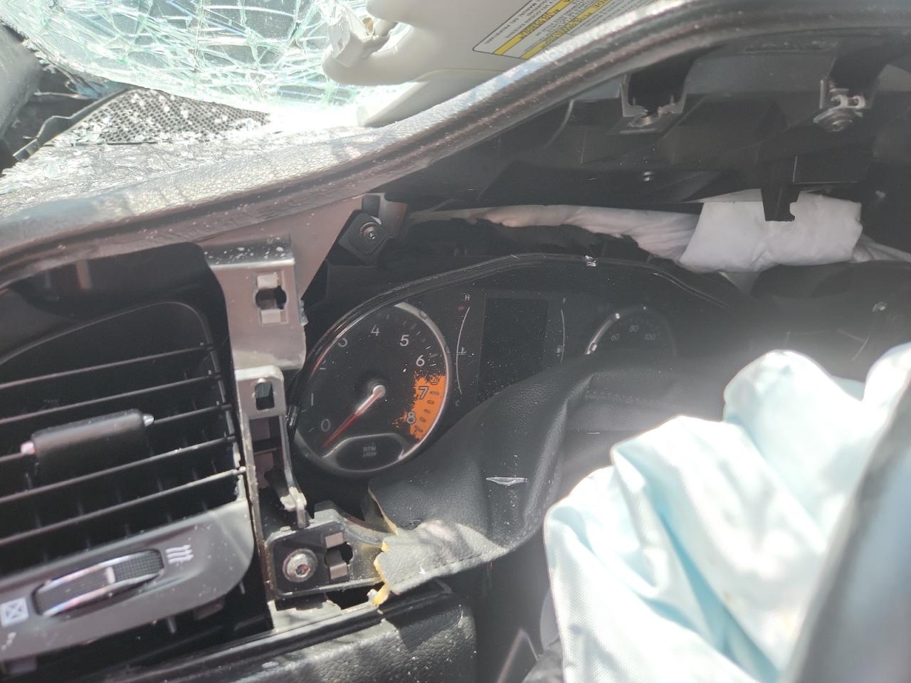 2018 Jeep Renegade Latitude VIN: ZACCJABB3JPG97612 Lot: 63240765