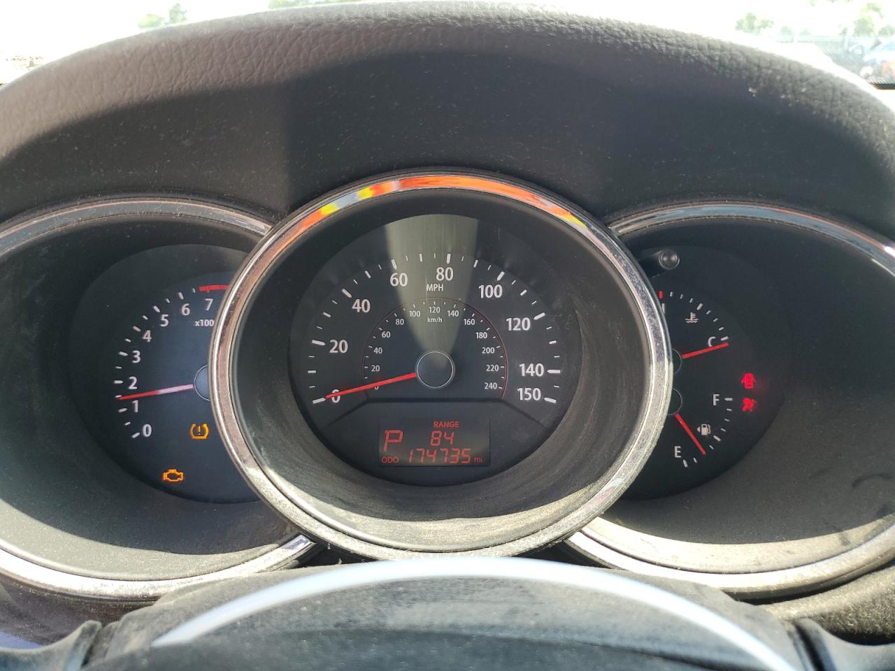 2011 Kia Sorento Base VIN: 5XYKTDA25BG045536 Lot: 65507455