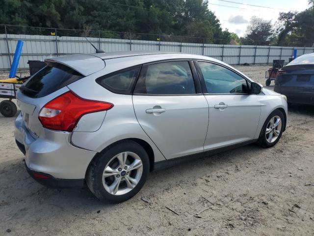  FORD FOCUS 2014 Silver