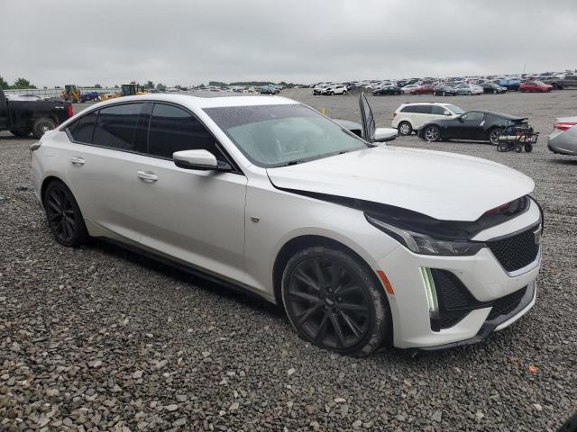  CADILLAC CT5 2020 Белы