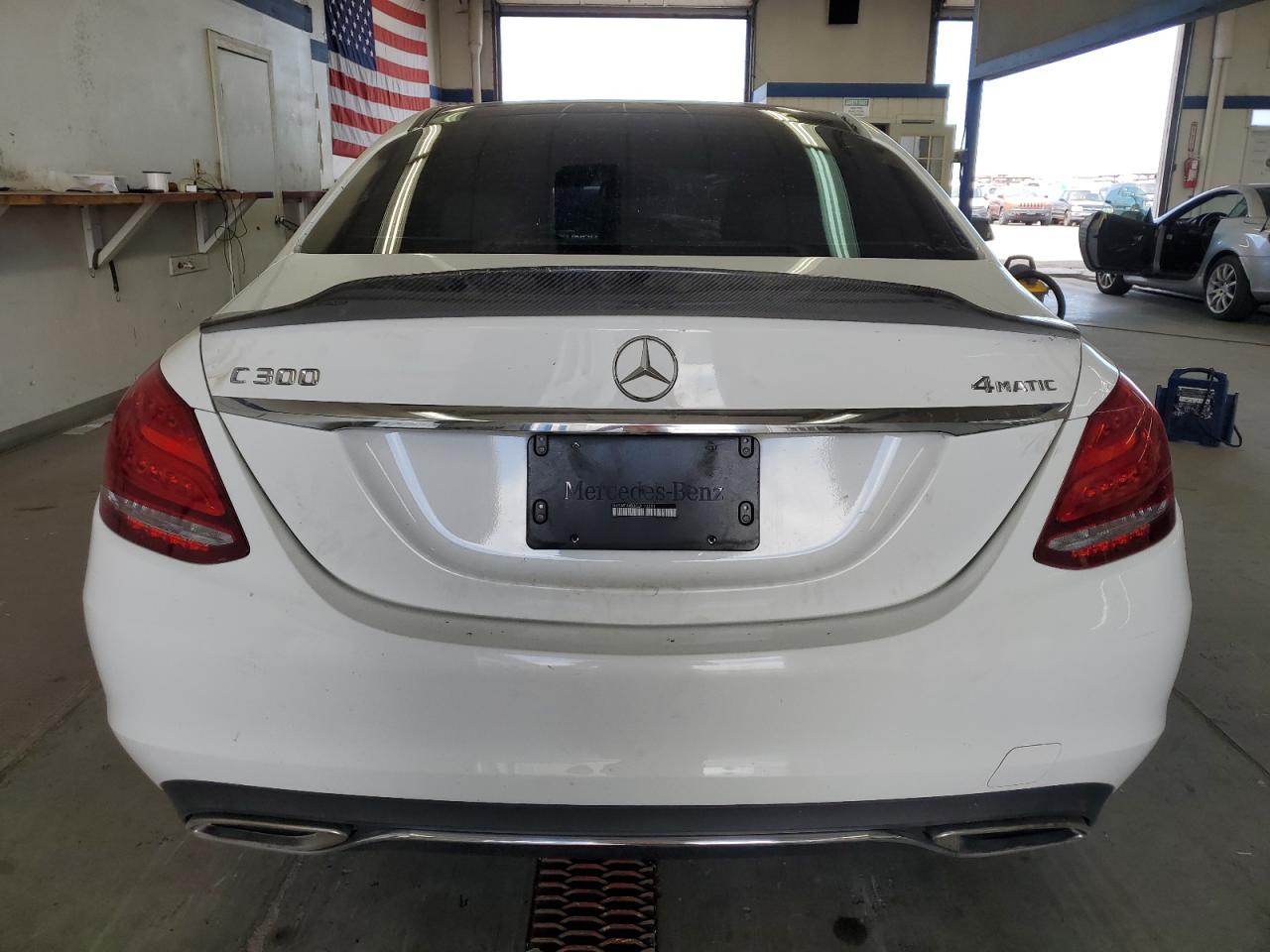 2016 Mercedes-Benz C 300 4Matic VIN: 55SWF4KB3GU110291 Lot: 63554435