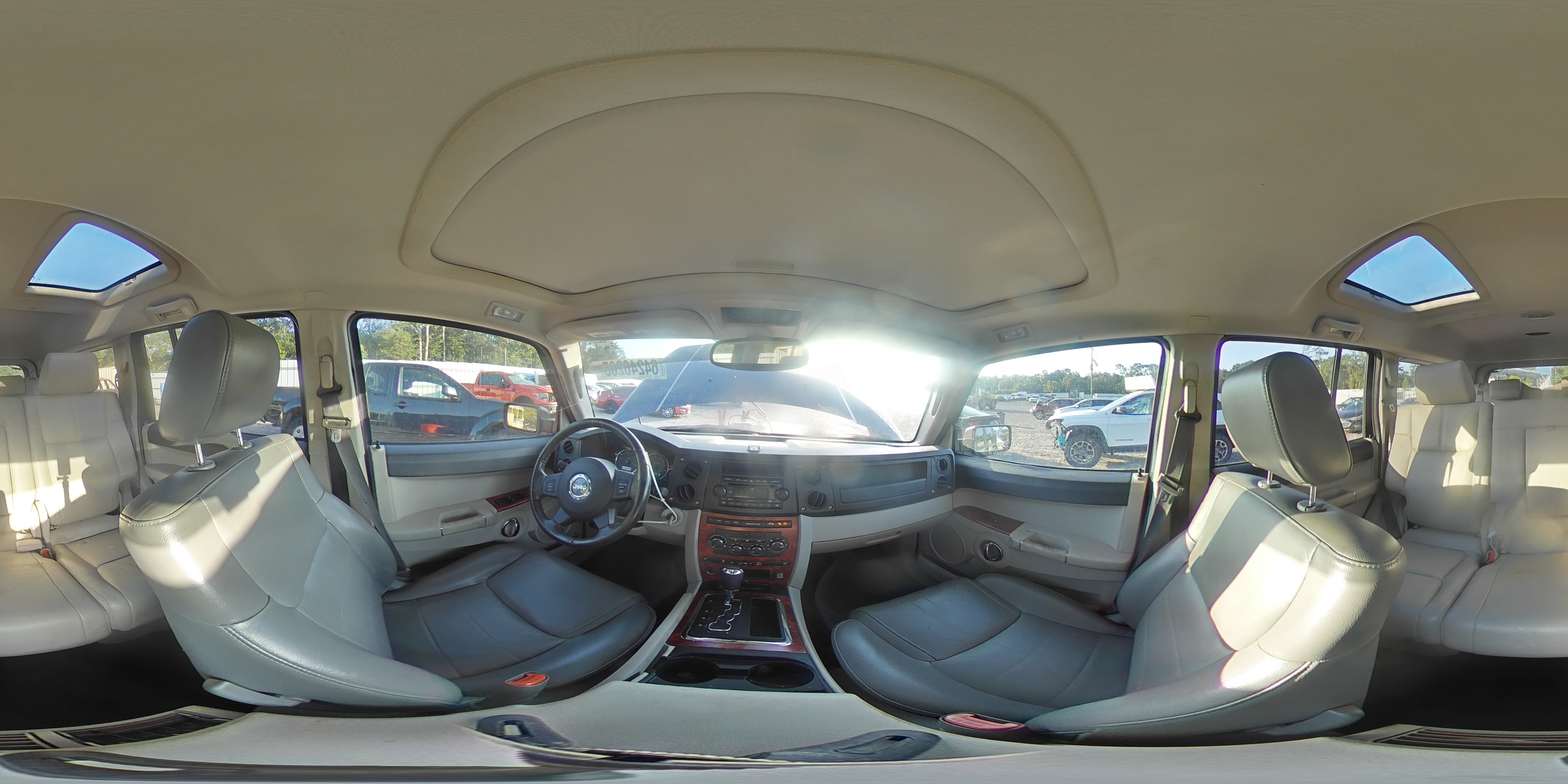 2006 Jeep Commander Limited VIN: 1J8HH58NX6C144521 Lot: 64246205