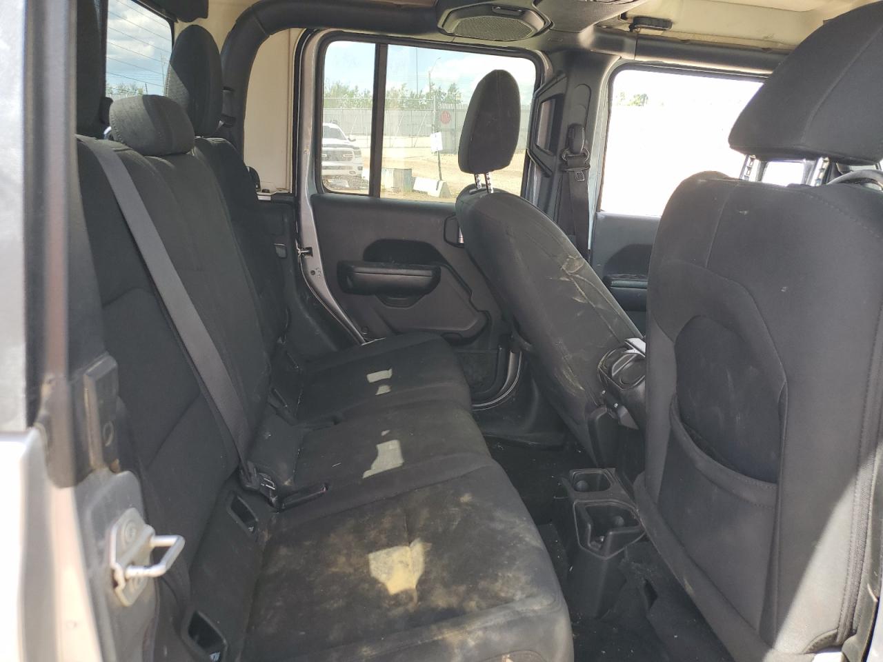 2020 Jeep Gladiator Sport VIN: 1C6HJTAG5LL104295 Lot: 63296995