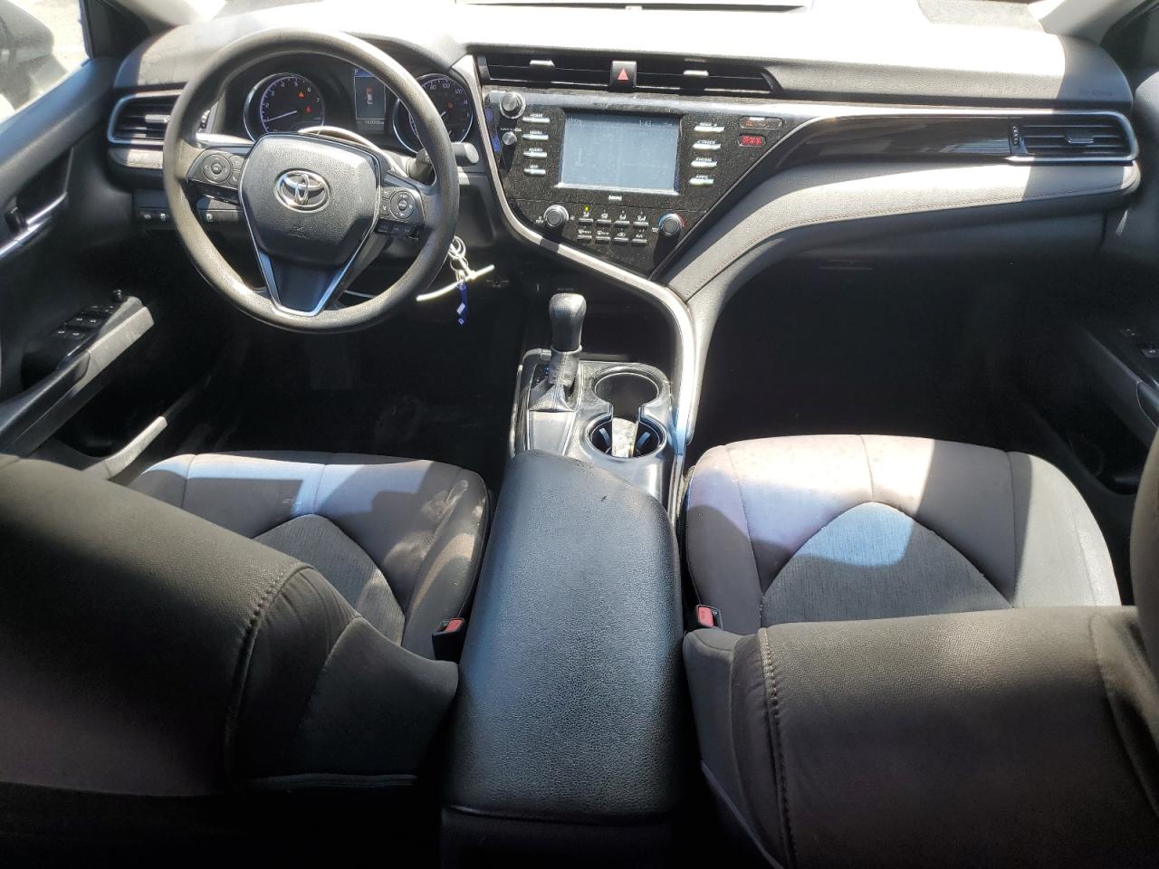 2020 Toyota Camry Le VIN: 4T1C11AK3LU330420 Lot: 64181875