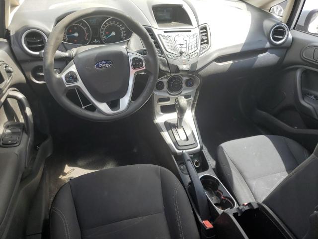  FORD FIESTA 2017 Белы