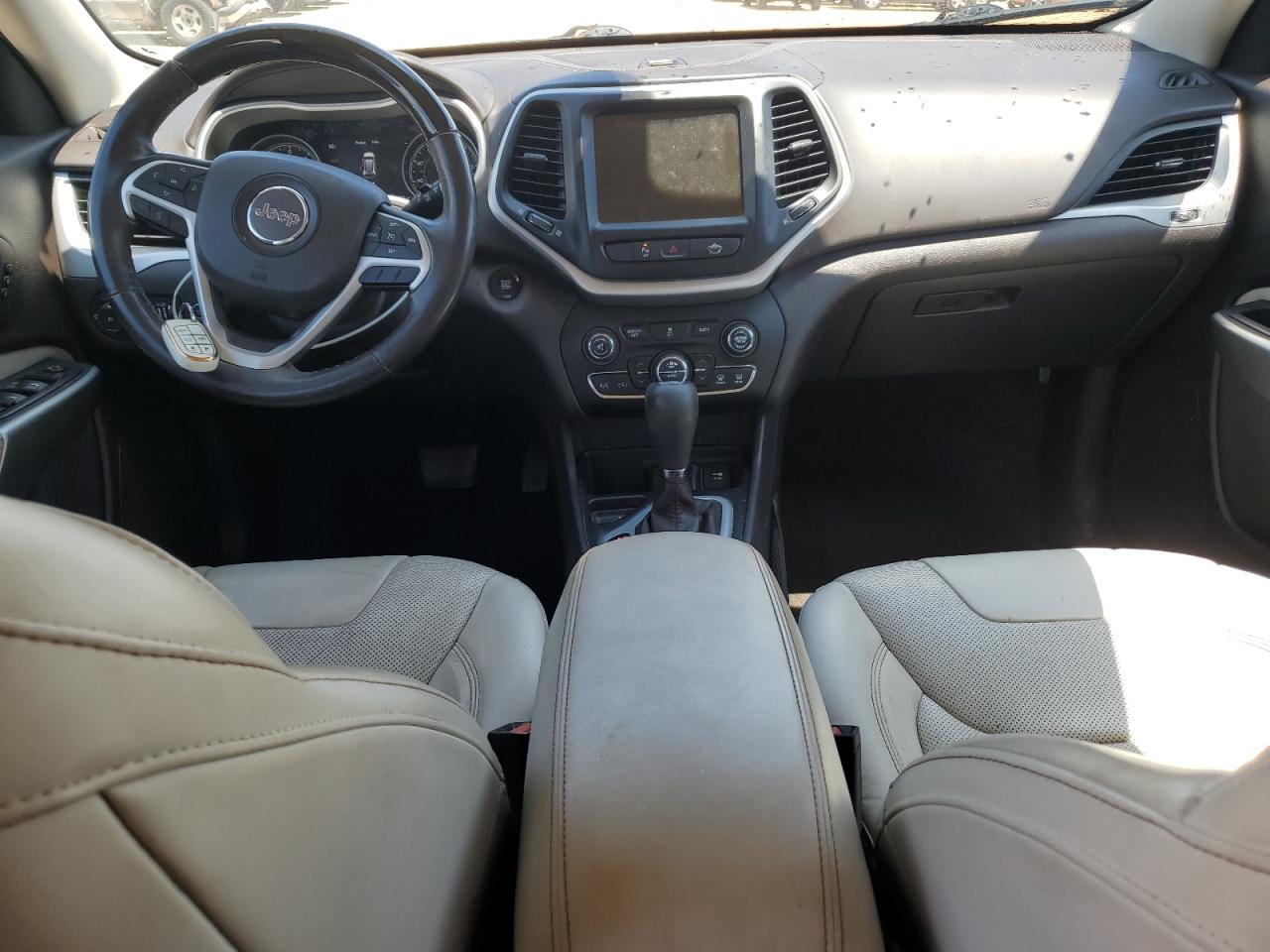 2017 Jeep Cherokee Overland VIN: 1C4PJLJBXHW560016 Lot: 65291795