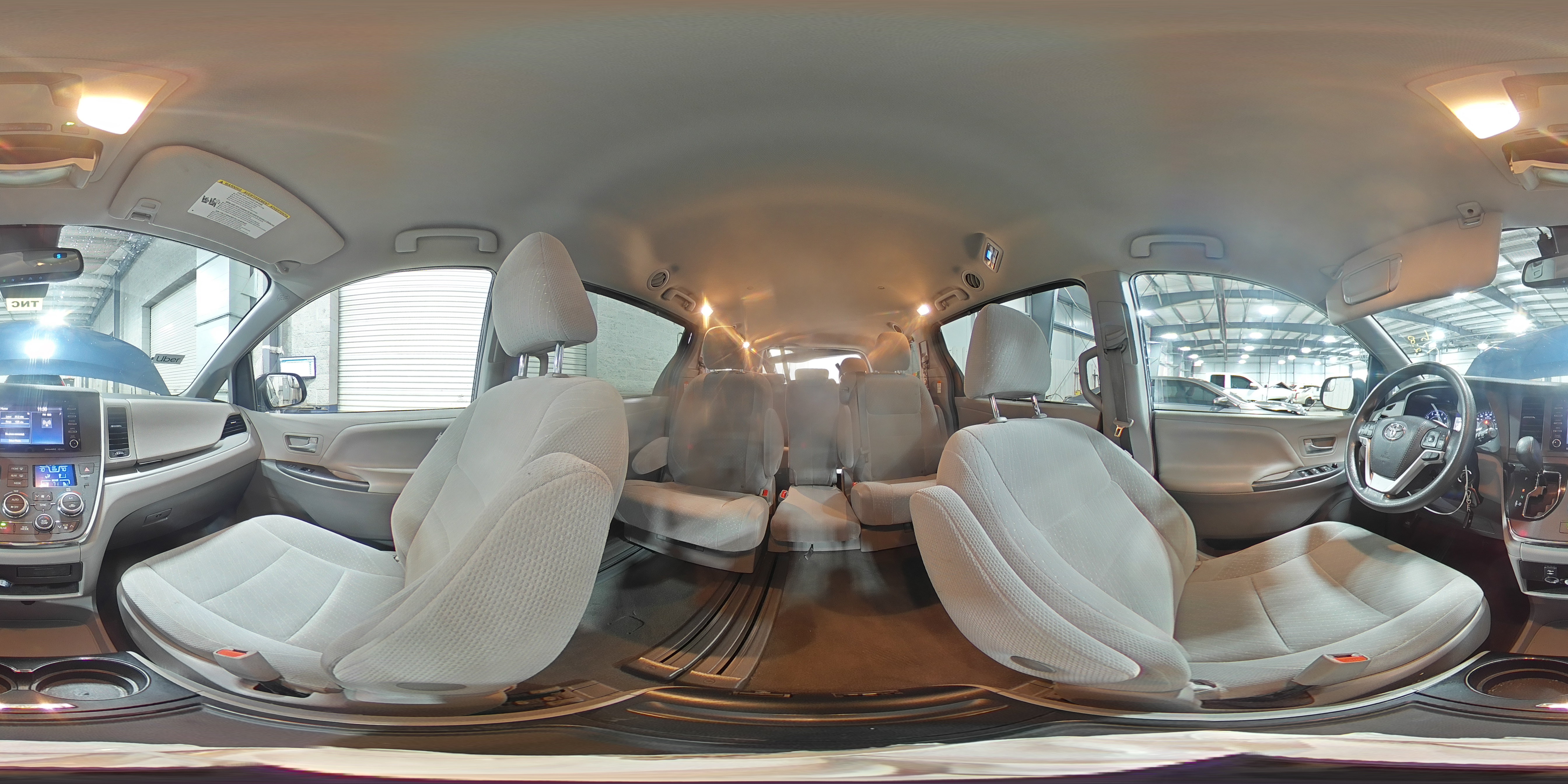 2018 Toyota Sienna Le VIN: 5TDKZ3DC1JS927804 Lot: 64985125