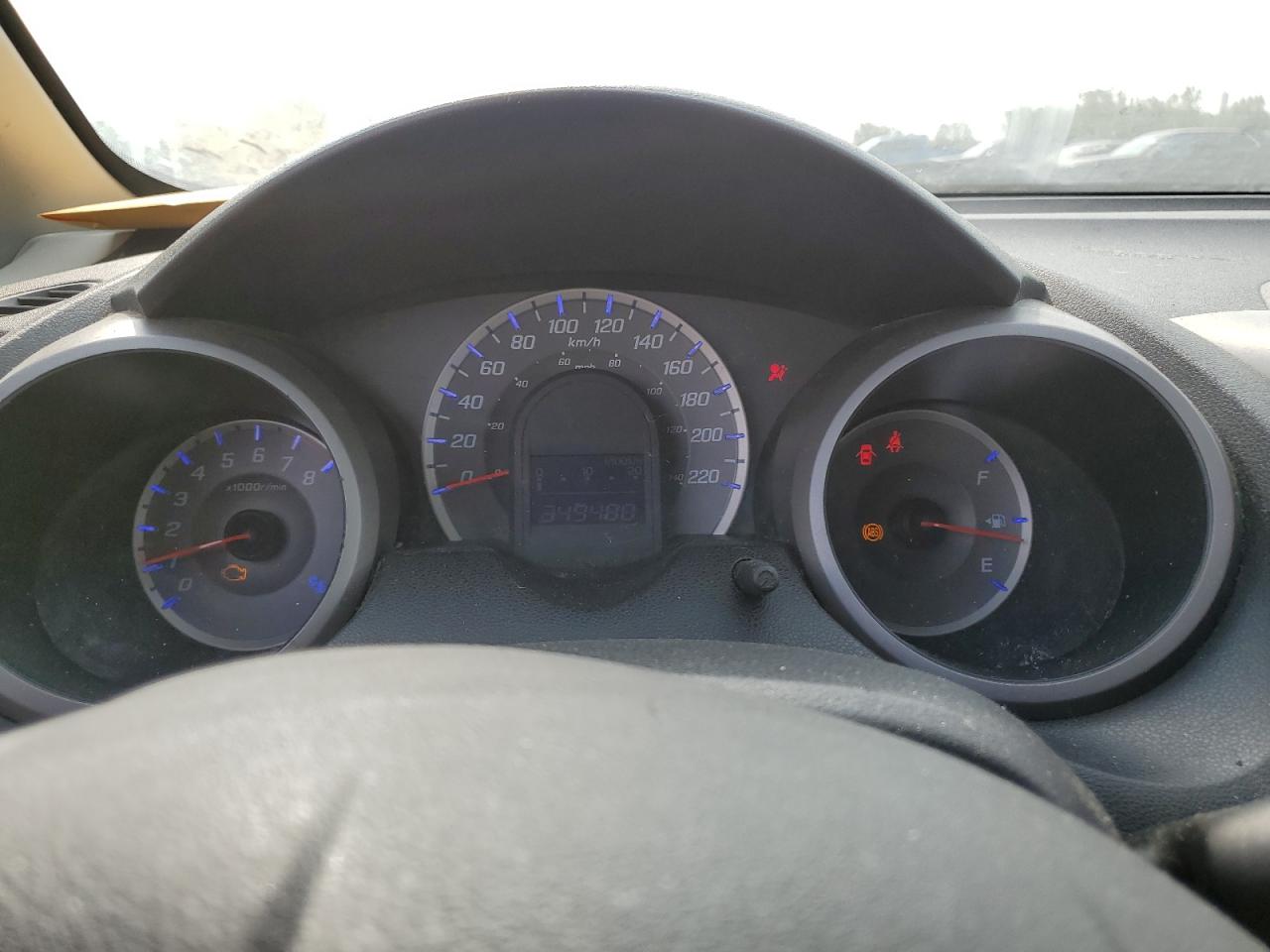 2010 Honda Fit Lx VIN: JHMGE8H58AC803037 Lot: 64092015