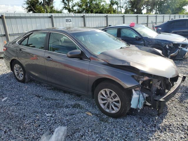  TOYOTA CAMRY 2016 Szary
