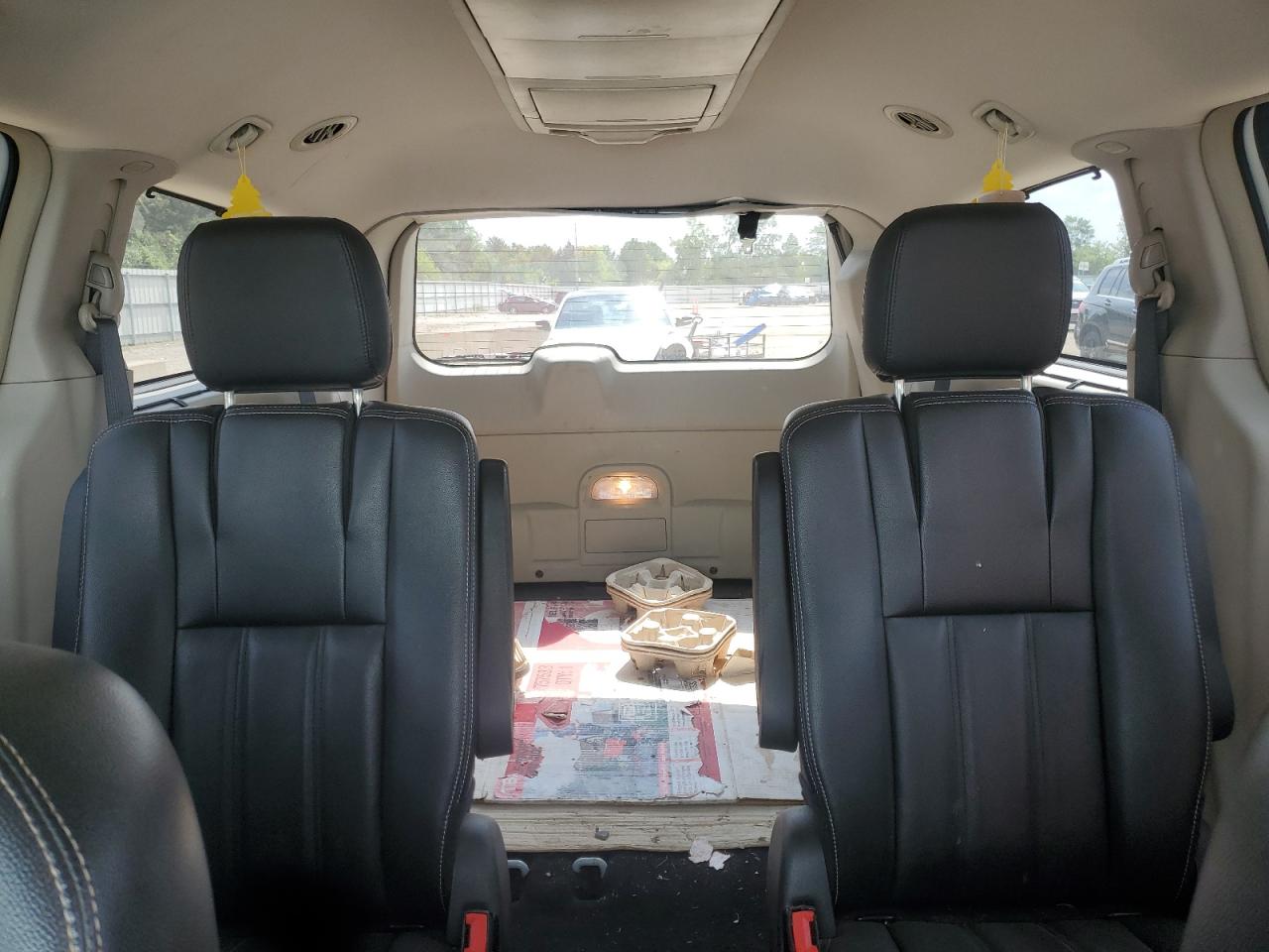 2015 Chrysler Town & Country Touring VIN: 2C4RC1BG4FR628222 Lot: 64839755