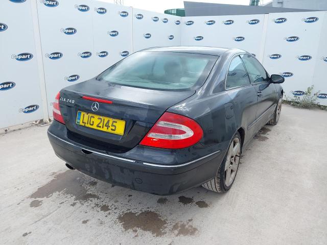 2004 MERCEDES BENZ CLK 240 EL