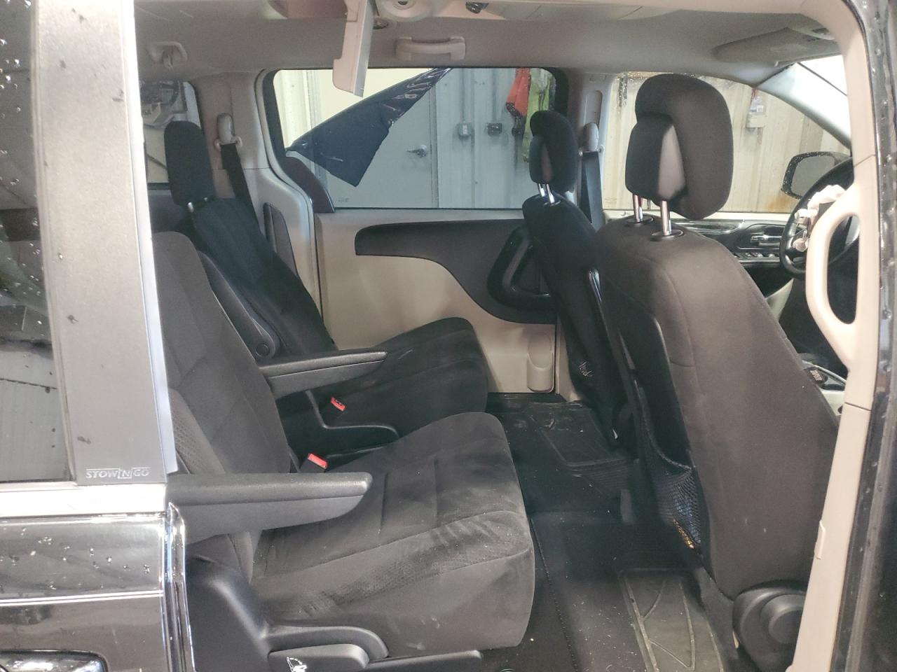 2011 Chrysler Town & Country Touring VIN: 2A4RR5DG4BR638028 Lot: 66722165