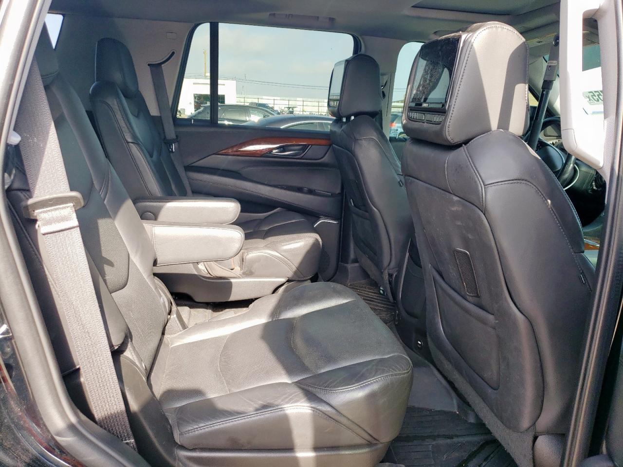 2020 Cadillac Escalade Luxury VIN: 1GYS3BKJ5LR130013 Lot: 64586755