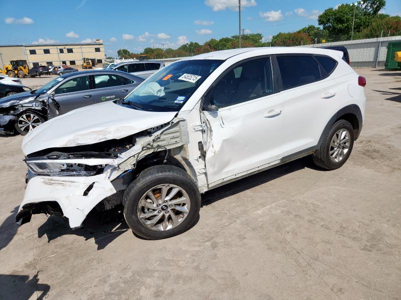  HYUNDAI TUCSON 2017 Белы
