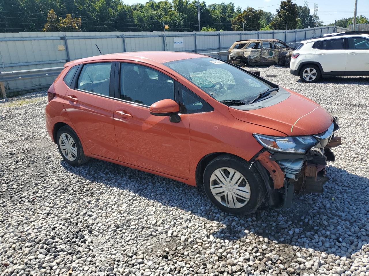 VIN: 3HGGK5H4XJM720886 2018 HONDA FIT