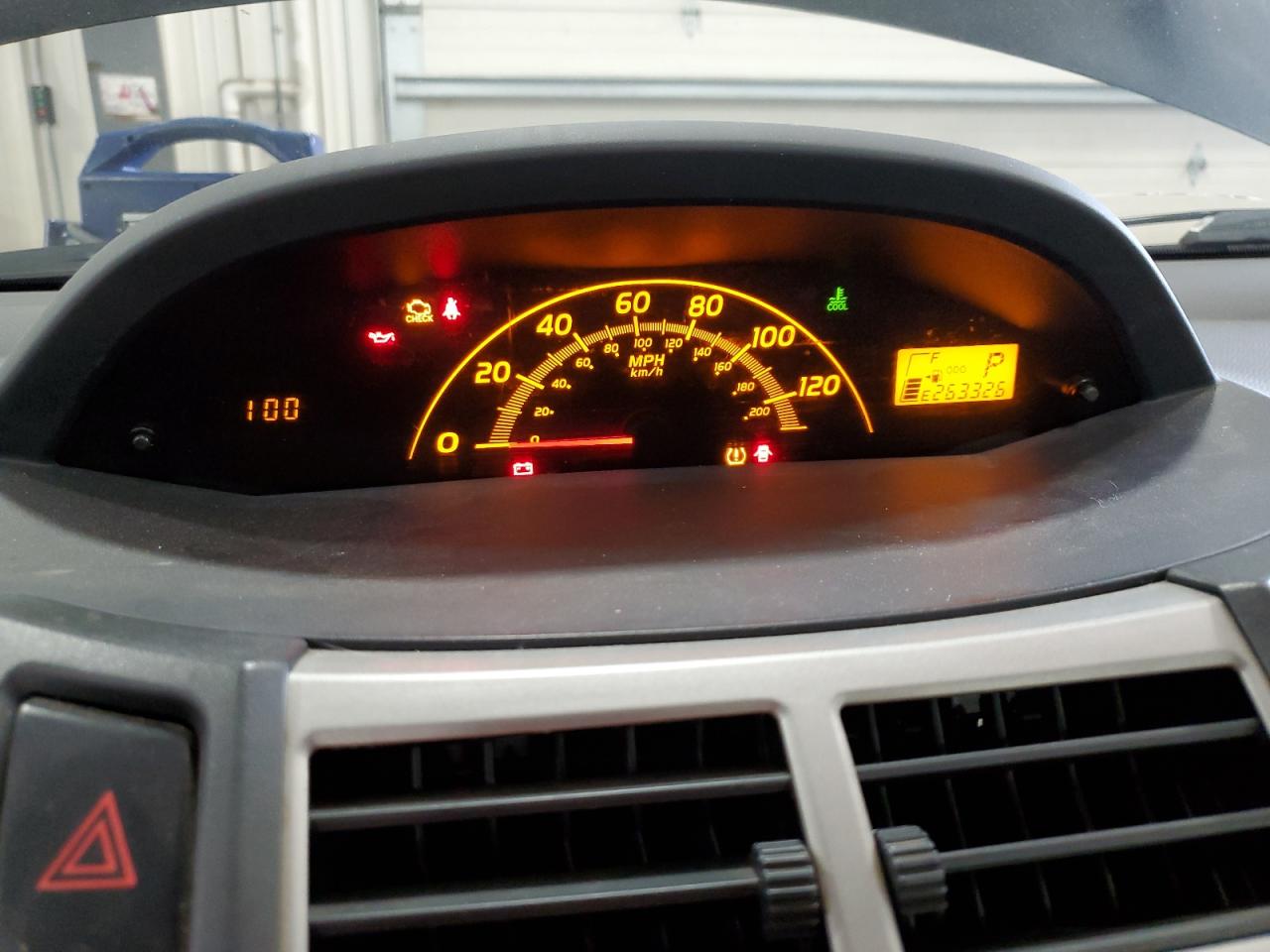 2011 Toyota Yaris VIN: JTDJT4K32B5340802 Lot: 65481465