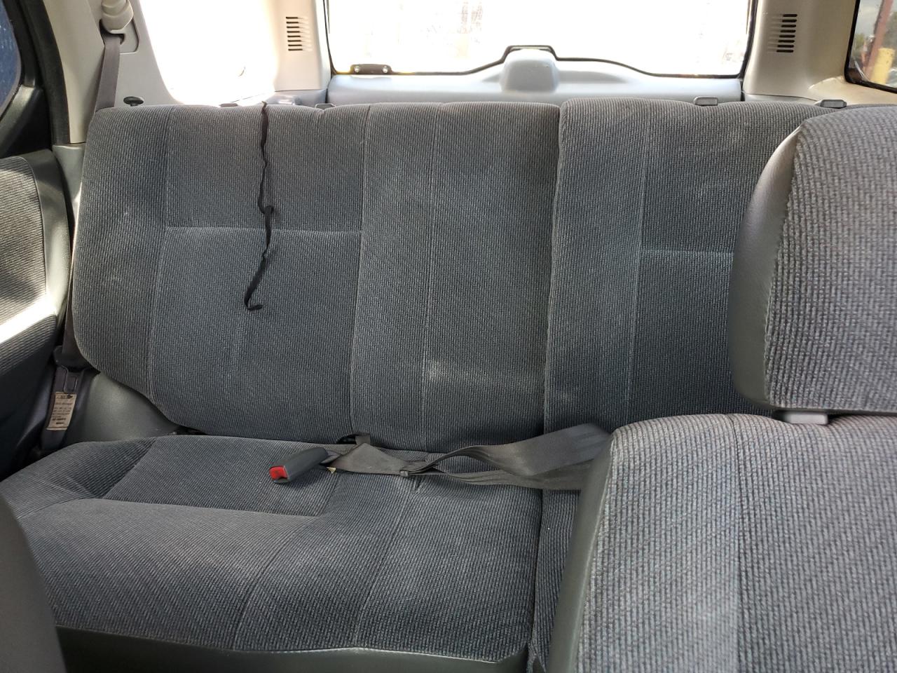 2001 Honda Passport Ex VIN: 4S6DM58W314411742 Lot: 64188505