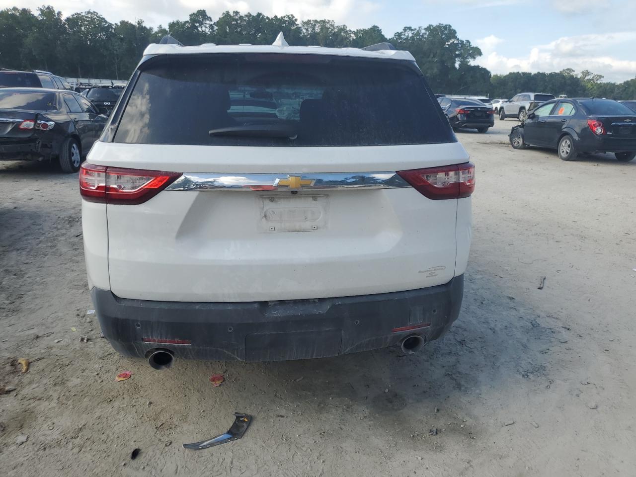 2019 Chevrolet Traverse Lt VIN: 1GNERGKWXKJ135531 Lot: 64363655