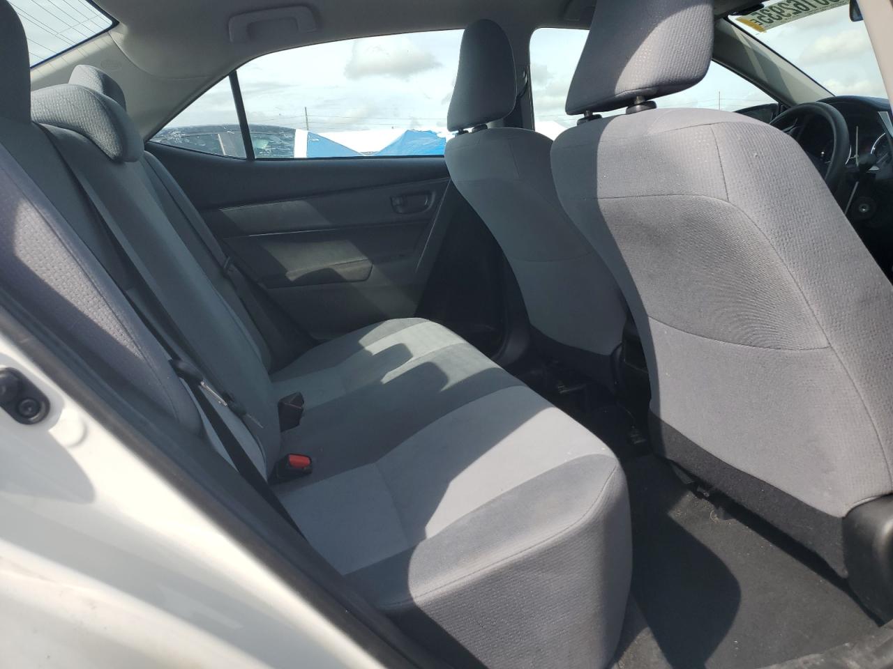 5yfburhe2jp836398 5YFBURHE2JP836398 2018 Toyota Corolla L