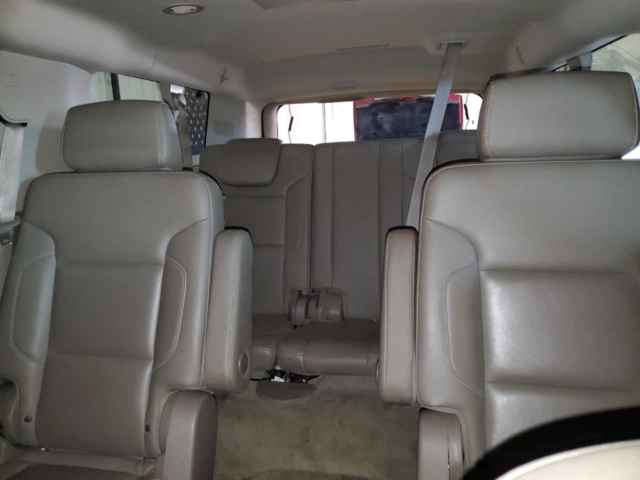 2015 Chevrolet Suburban K1500 Lt VIN: 1GNSKJKC6FR513538 Lot: 63573265