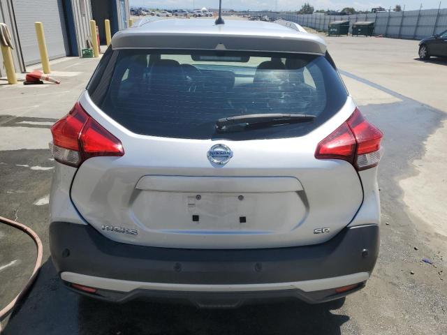  NISSAN KICKS 2020 Srebrny