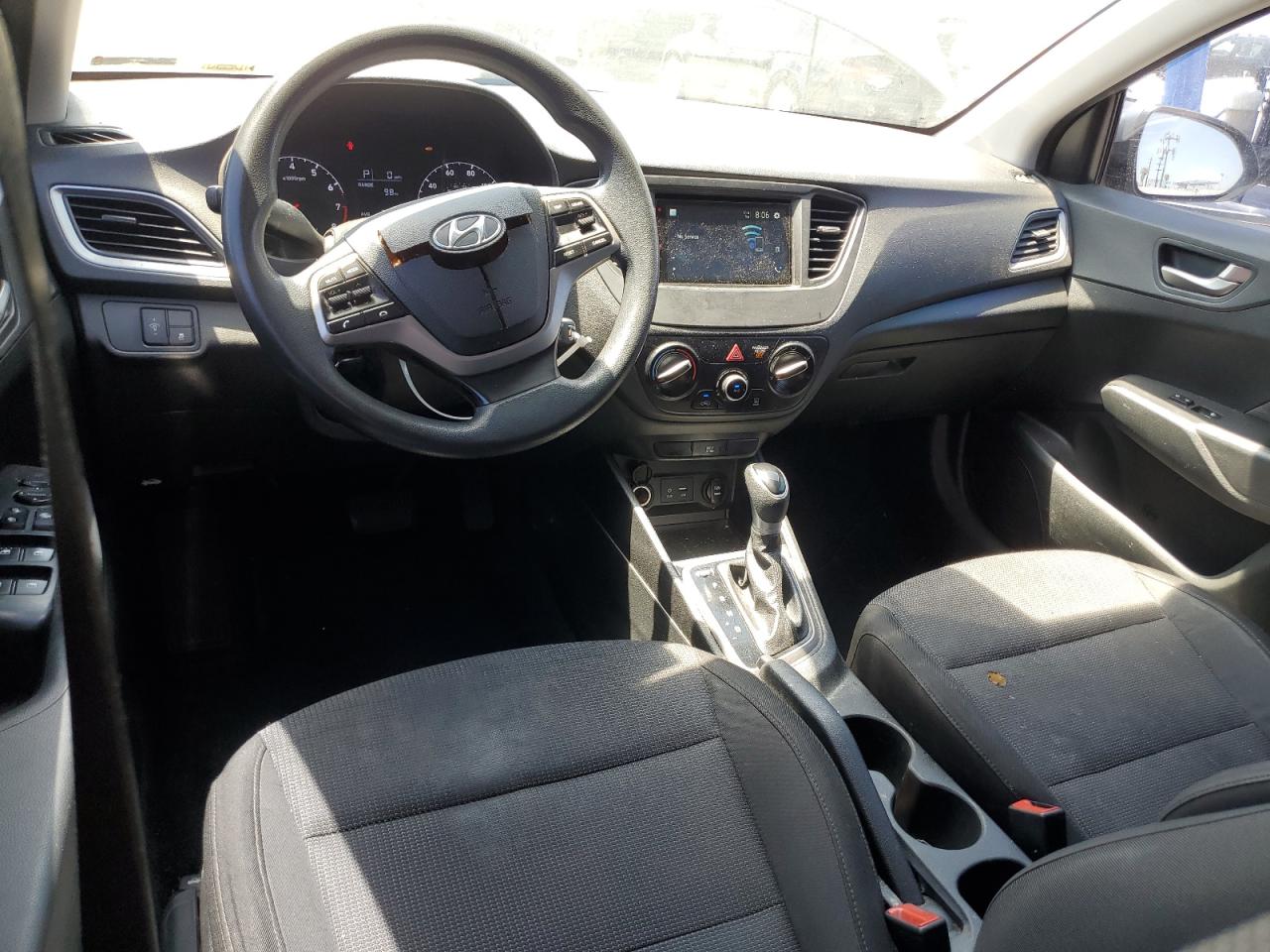 2019 Hyundai Accent Se VIN: 3KPC24A38KE083940 Lot: 64448185