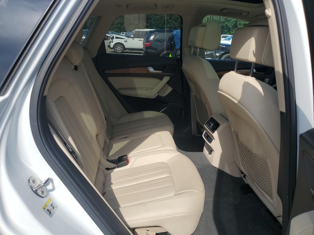 wa1aaafy0m203781 WA1AAAFY0M203781 2021 Audi Q5 Premium