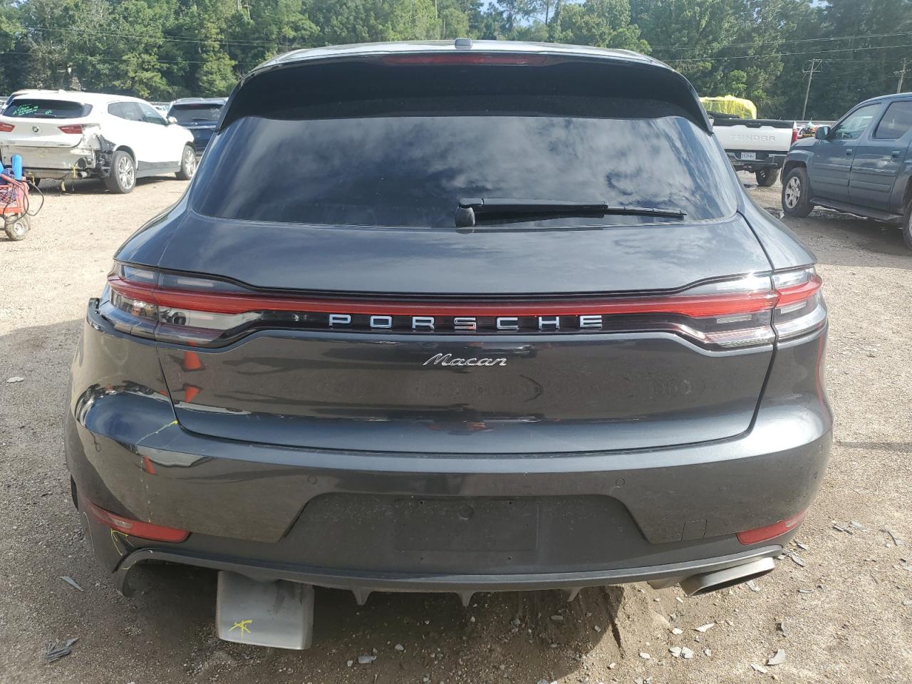 2019 Porsche Macan VIN: WP1AA2A5XKLB05605 Lot: 64361395