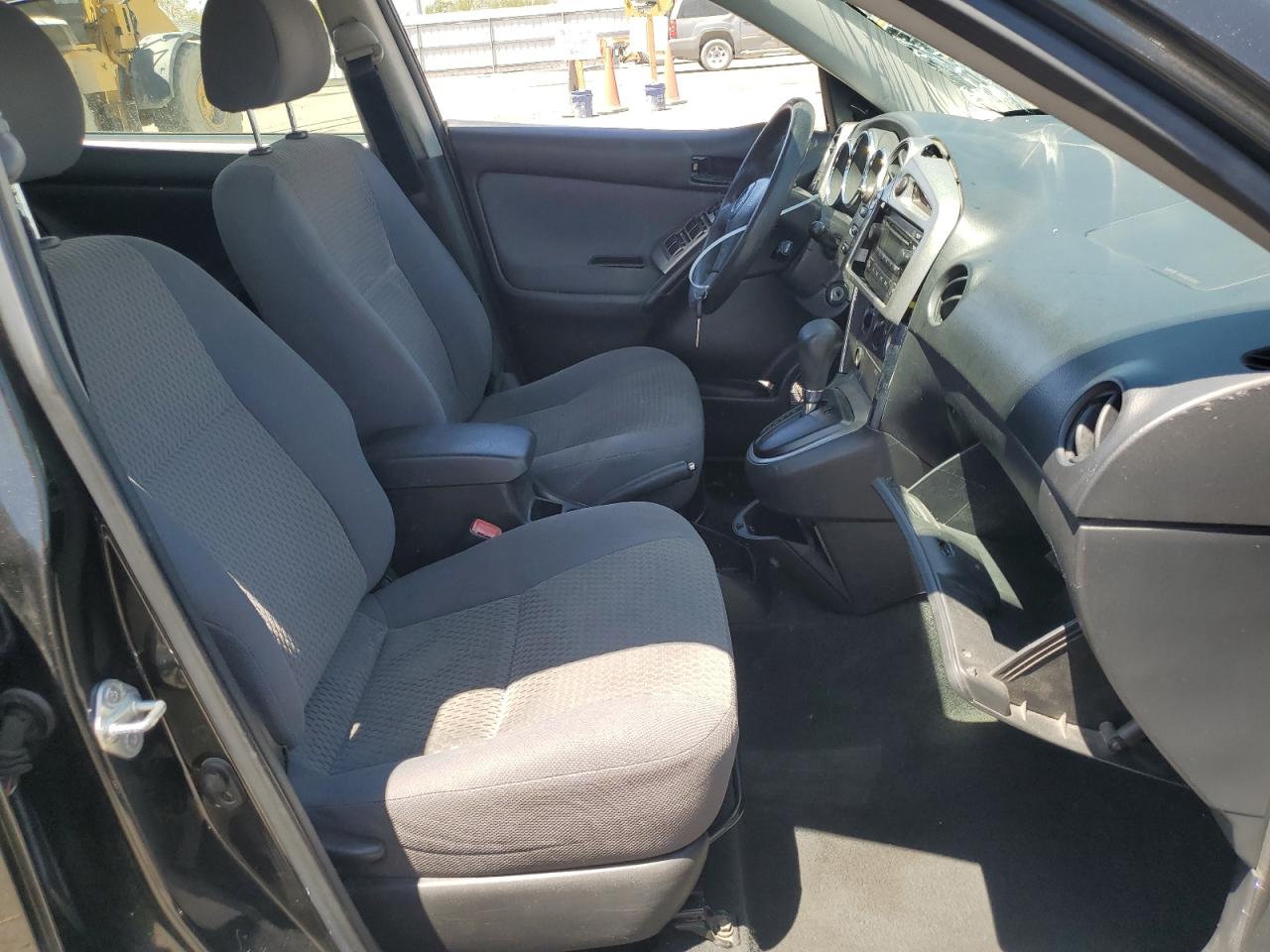 2006 Toyota Corolla Matrix Xr VIN: 2T1KR32E06C557854 Lot: 65801755