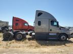 2020 FREIGHTLINER CASCADIA 126 SEMI TRUCK à vendre chez Copart CA - FRESNO